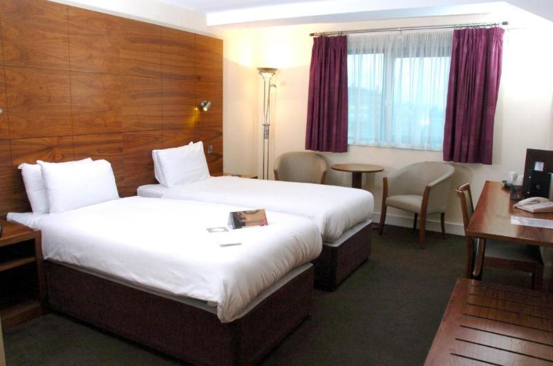 Legacy Preston International Hotel Exterior photo